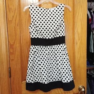 Vintage Retro style polka dot sleeveless sundress